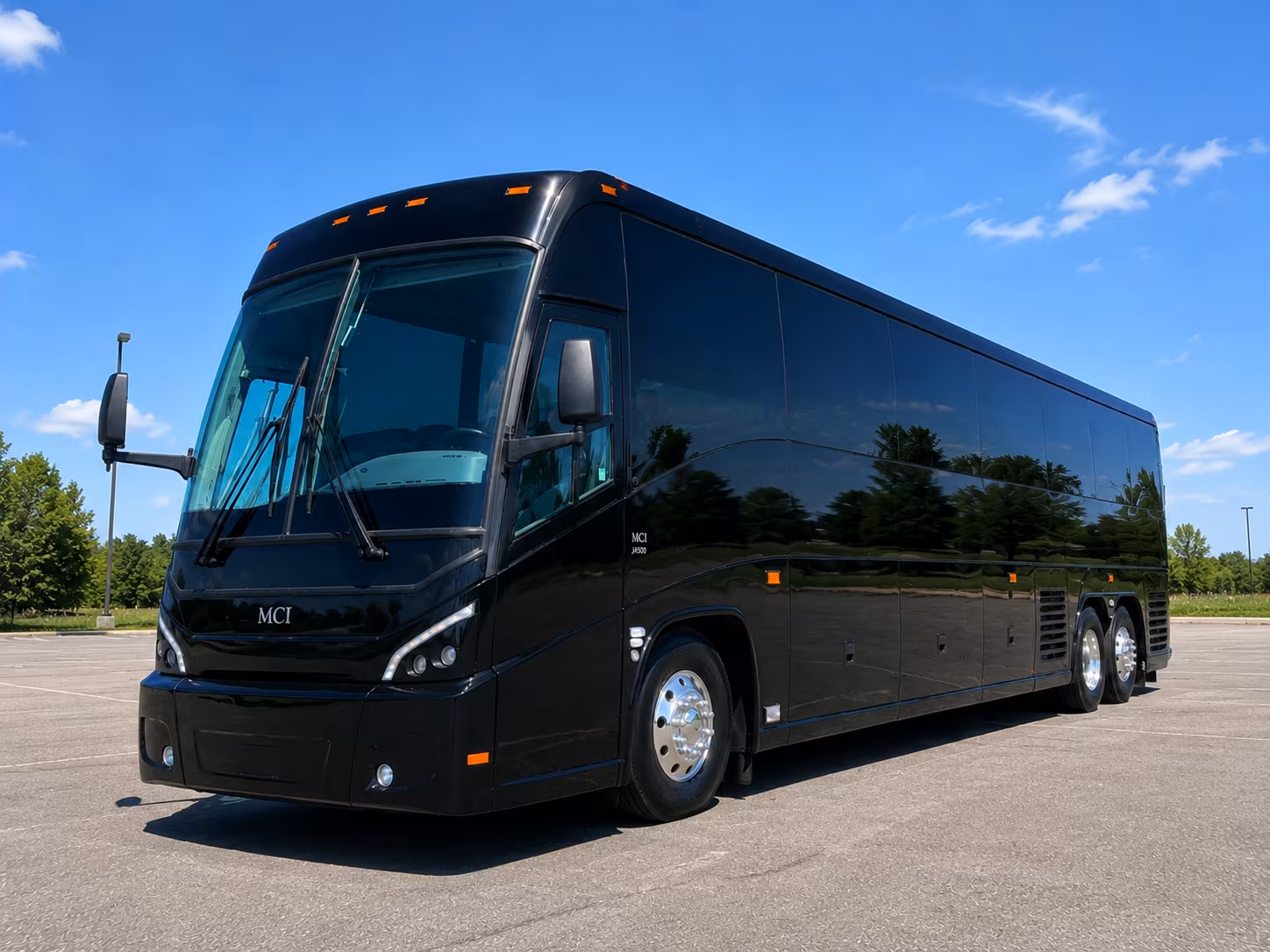 compare buses to sofi stadium and crypto com arena from chino
